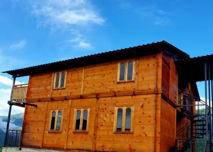 Wooden House Garetke